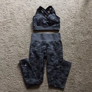 Gymshark Camo Leggings set S